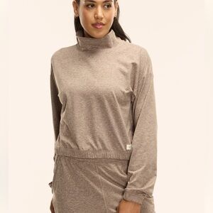 Peloton Dreamblend Funnel Neck cropped long sleeve shirt, women’s size 1X